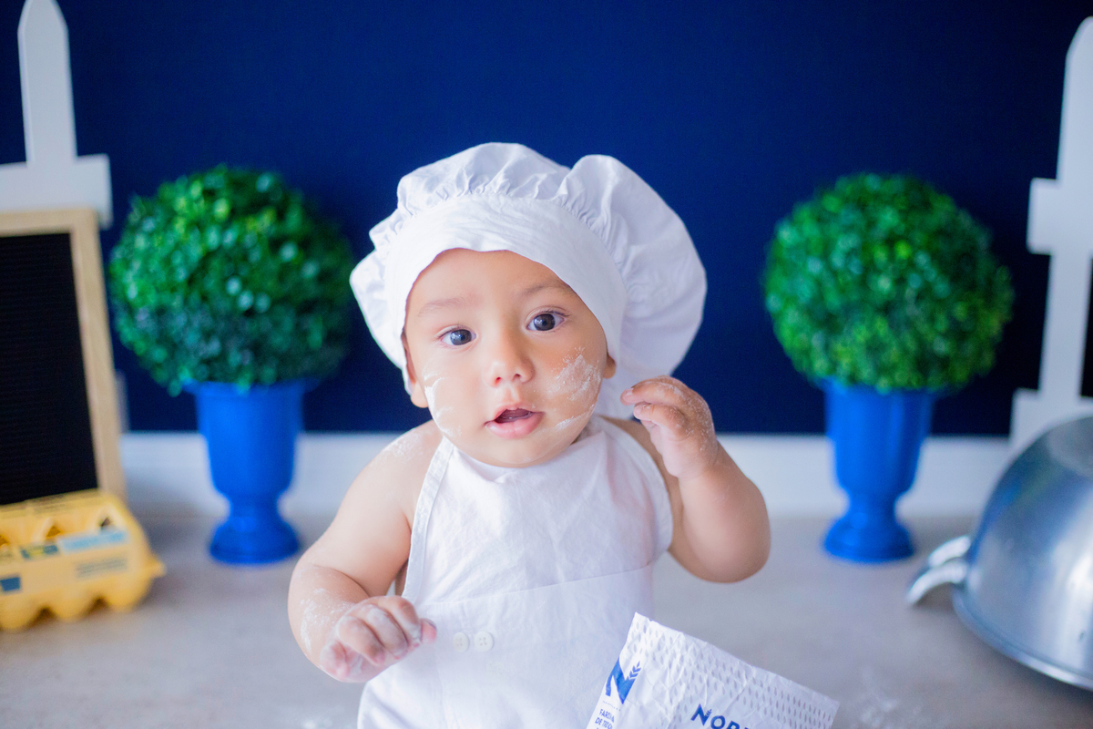 acompanhamento mensal de bebe caxias do sul figurino cenario tematico  personagem foto infantil serra gaucha fotografia familia mundo azul rosa ensaio fotografico crianca newborn baby menino menina smash the cake esmague o bolo banheira urso circo