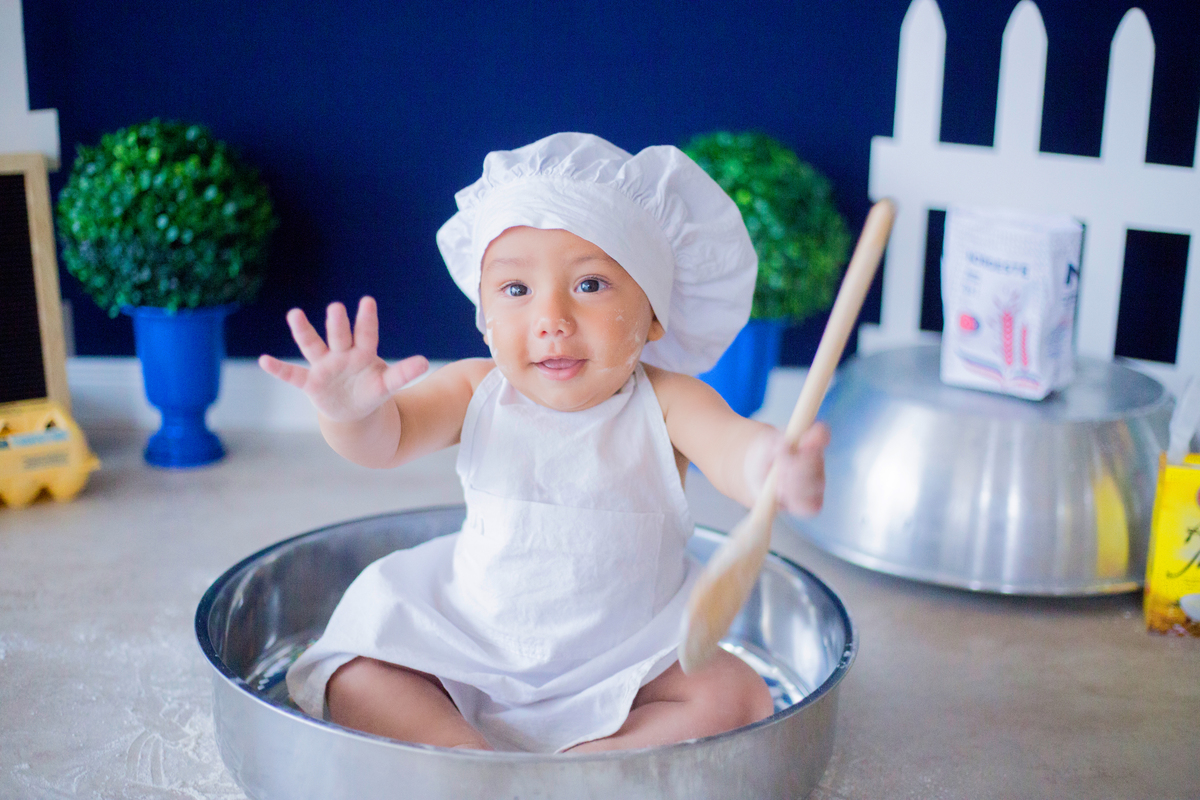 acompanhamento mensal de bebe caxias do sul figurino cenario tematico  personagem foto infantil serra gaucha fotografia familia mundo azul rosa ensaio fotografico crianca newborn baby menino menina smash the cake esmague o bolo banheira urso circo