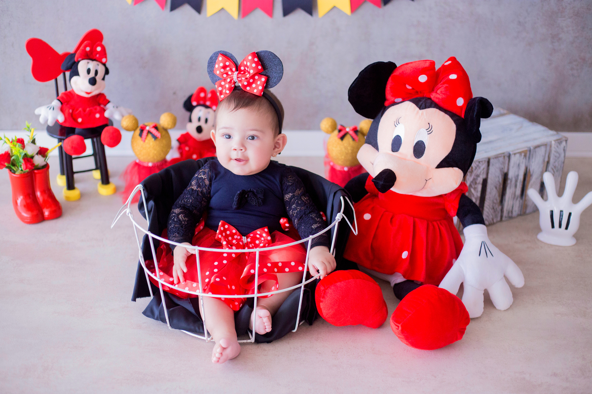 acompanhamento mensal de bebe caxias do sul figurino cenario tematico  personagem foto infantil serra gaucha fotografia familia mundo azul rosa ensaio fotografico crianca newborn baby menino menina smash the cake esmague o bolo banheira urso circo