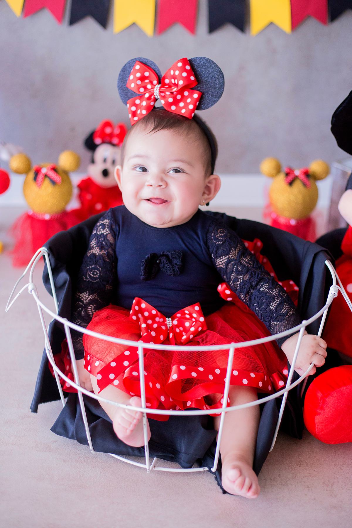 acompanhamento mensal de bebe caxias do sul figurino cenario tematico  personagem foto infantil serra gaucha fotografia familia mundo azul rosa ensaio fotografico crianca newborn baby menino menina smash the cake esmague o bolo banheira urso circo