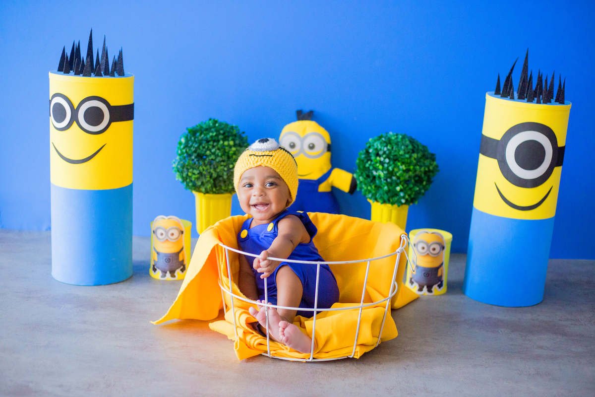 acompanhamento mensal de bebe caxias do sul figurino cenario tematico  personagem foto infantil serra gaucha fotografia familia mundo azul rosa ensaio fotografico crianca newborn baby menino menina smash the cake esmague o bolo banheira urso circo