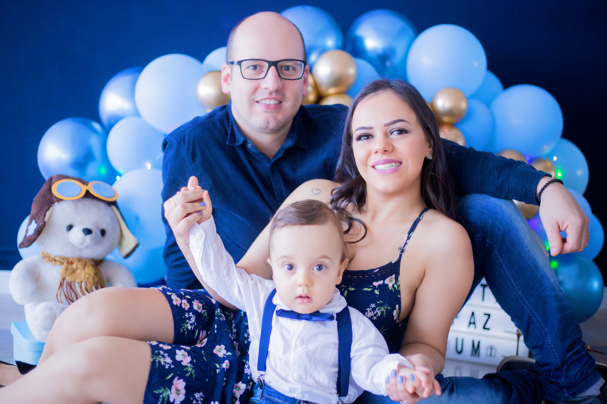 acompanhamento mensal de bebe caxias do sul figurino cenario tematico  personagem foto infantil serra gaucha fotografia familia mundo azul rosa ensaio fotografico crianca newborn baby menino menina smash the cake esmague o bolo banheira urso circo