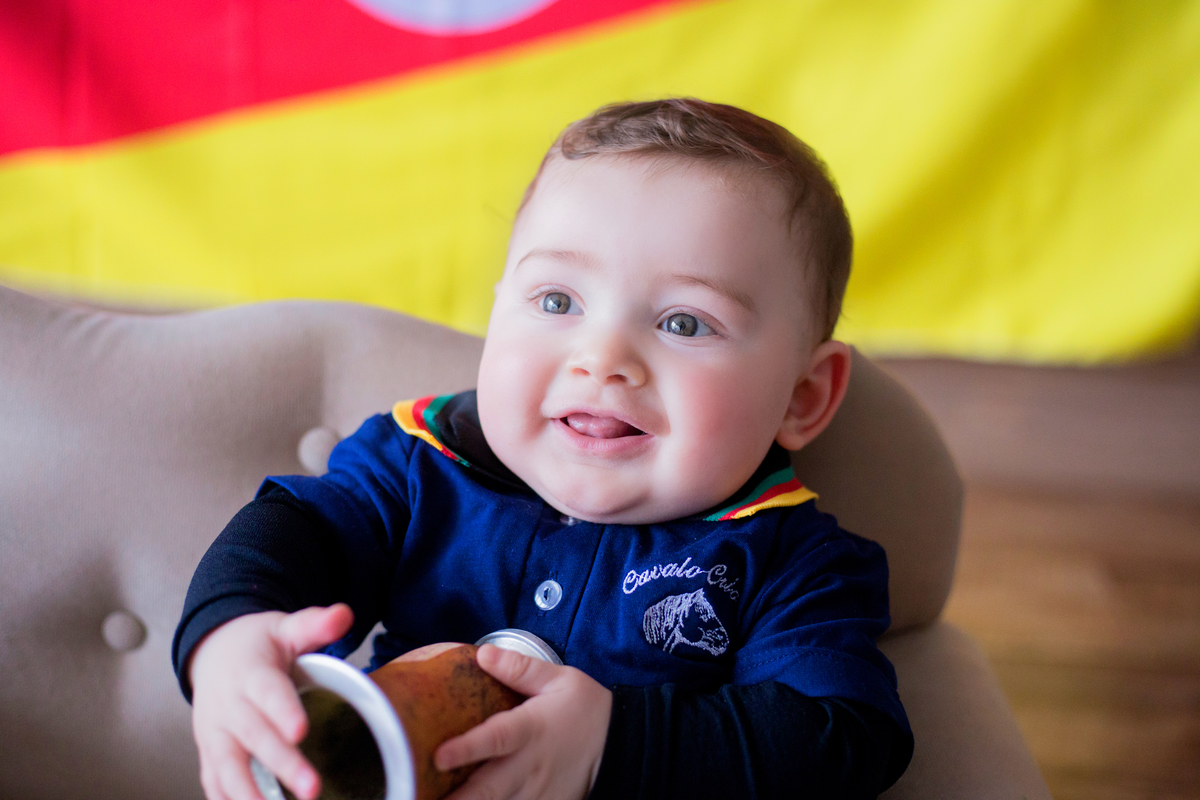acompanhamento mensal de bebe caxias do sul figurino cenario tematico  personagem foto infantil serra gaucha fotografia familia mundo azul rosa ensaio fotografico crianca newborn baby menino menina smash the cake esmague o bolo banheira urso circo