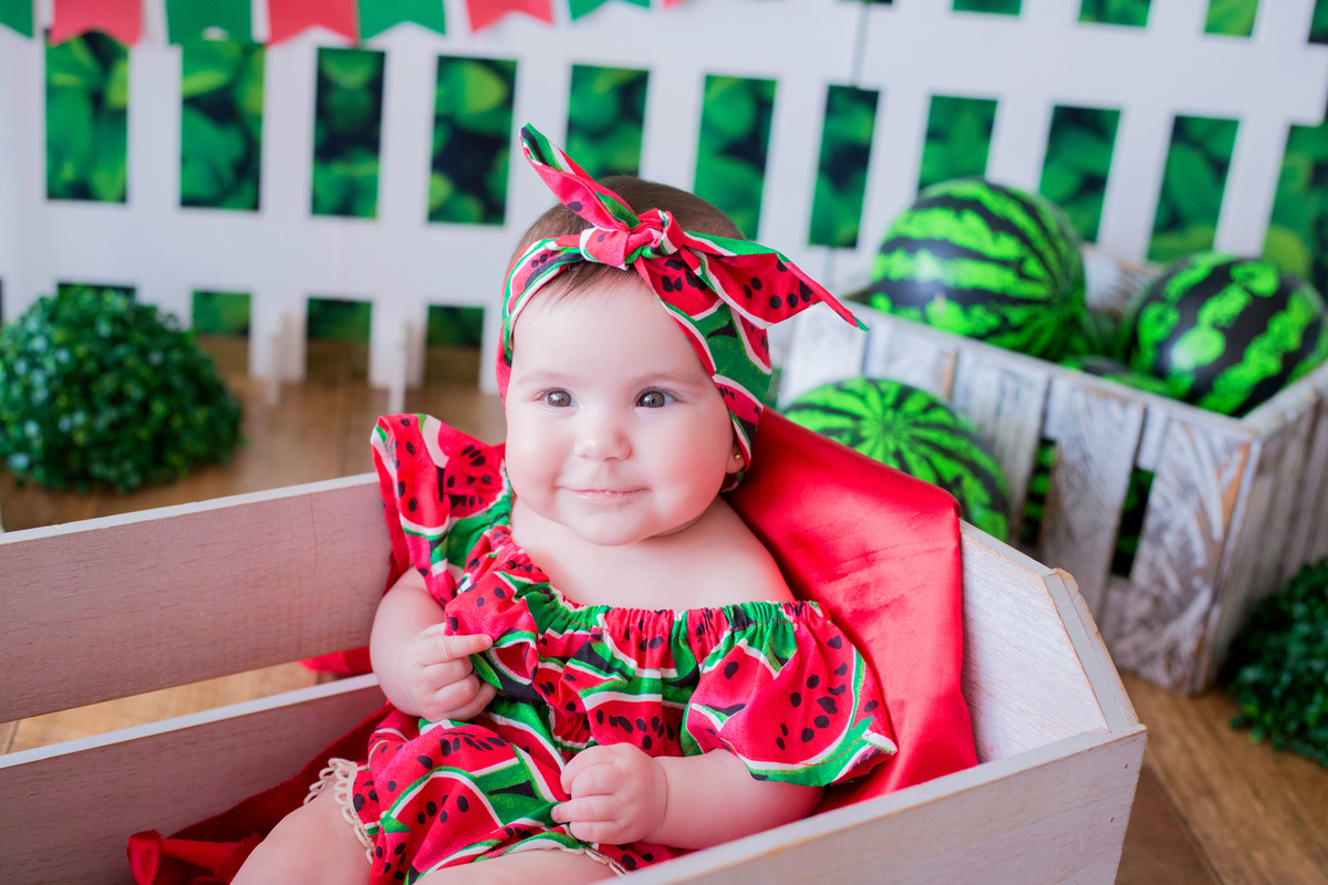 acompanhamento mensal de bebe caxias do sul figurino cenario tematico  personagem foto infantil serra gaucha fotografia familia mundo azul rosa ensaio fotografico crianca newborn baby menino menina smash the cake esmague o bolo banheira urso circo