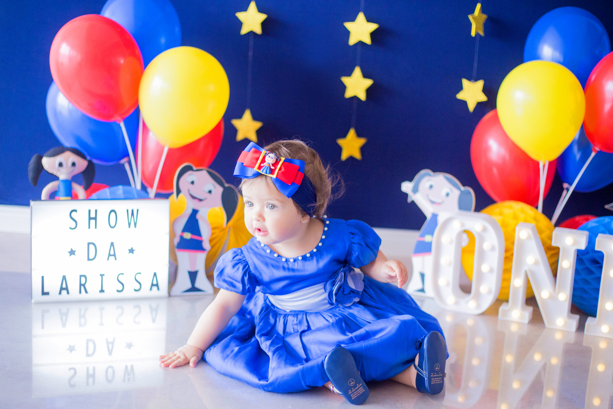 acompanhamento mensal de bebe caxias do sul figurino cenario tematico  personagem foto infantil serra gaucha fotografia familia mundo azul rosa ensaio fotografico crianca newborn baby menino menina smash the cake esmague o bolo banheira urso circo