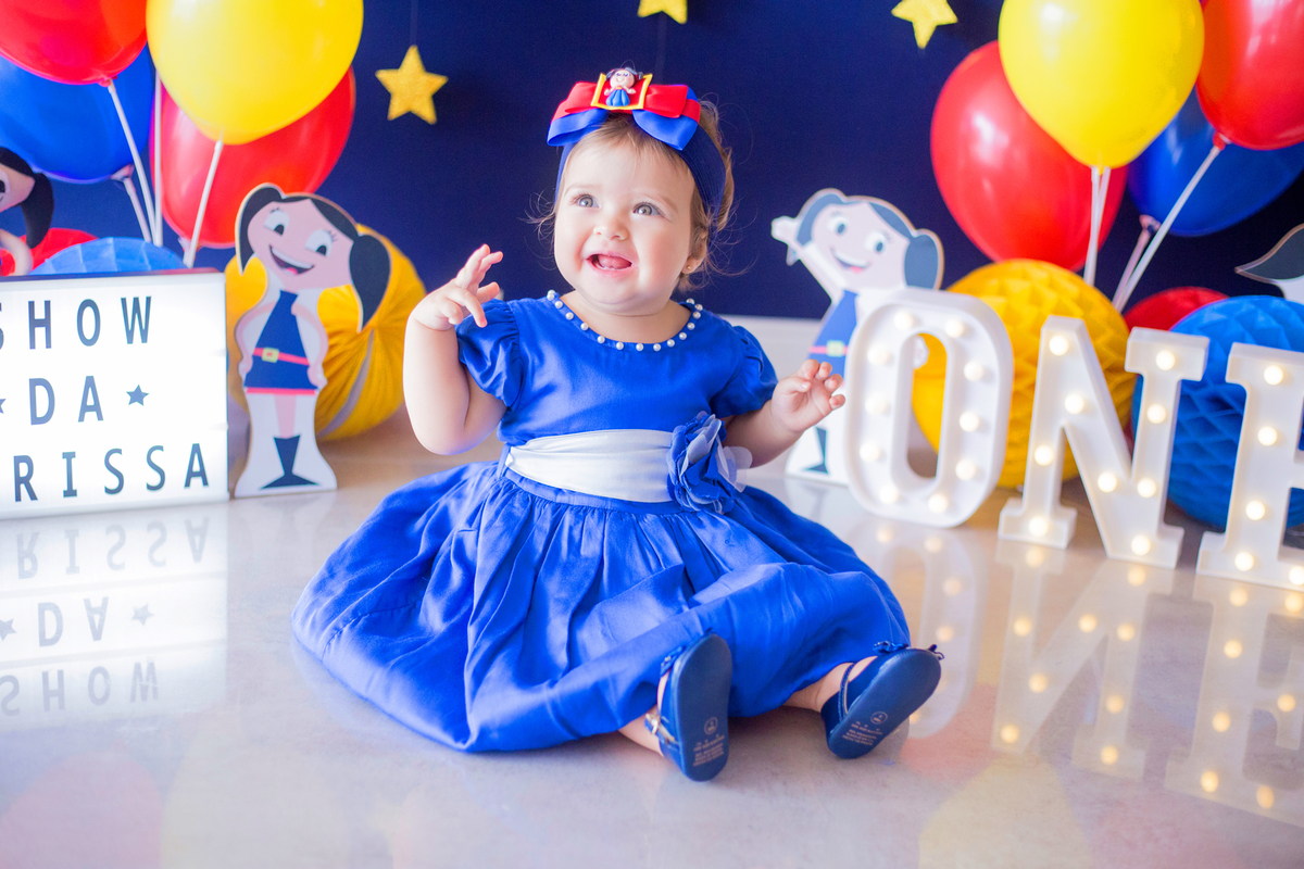 acompanhamento mensal de bebe caxias do sul figurino cenario tematico  personagem foto infantil serra gaucha fotografia familia mundo azul rosa ensaio fotografico crianca newborn baby menino menina smash the cake esmague o bolo banheira urso circo