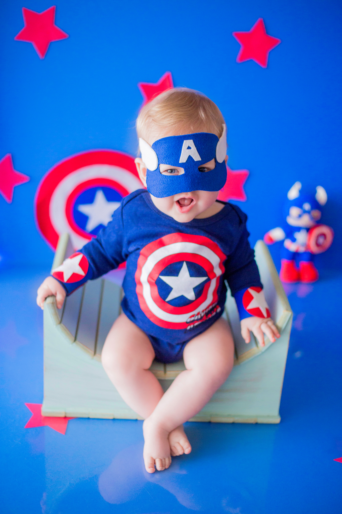 acompanhamento mensal de bebe caxias do sul figurino cenario tematico  personagem foto infantil serra gaucha fotografia familia mundo azul rosa ensaio fotografico crianca newborn baby menino menina smash the cake esmague o bolo banheira urso circo