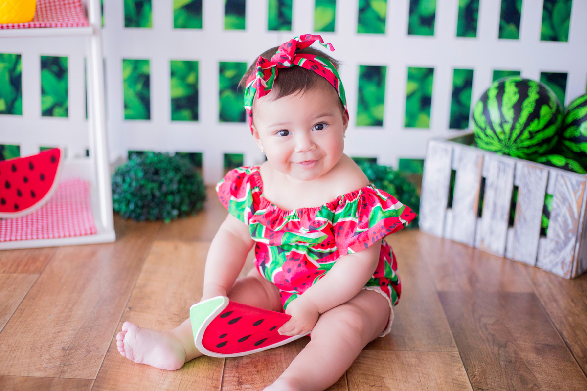 acompanhamento mensal de bebe caxias do sul figurino cenario tematico  personagem foto infantil serra gaucha fotografia familia mundo azul rosa ensaio fotografico crianca newborn baby menino menina smash the cake esmague o bolo banheira urso circo