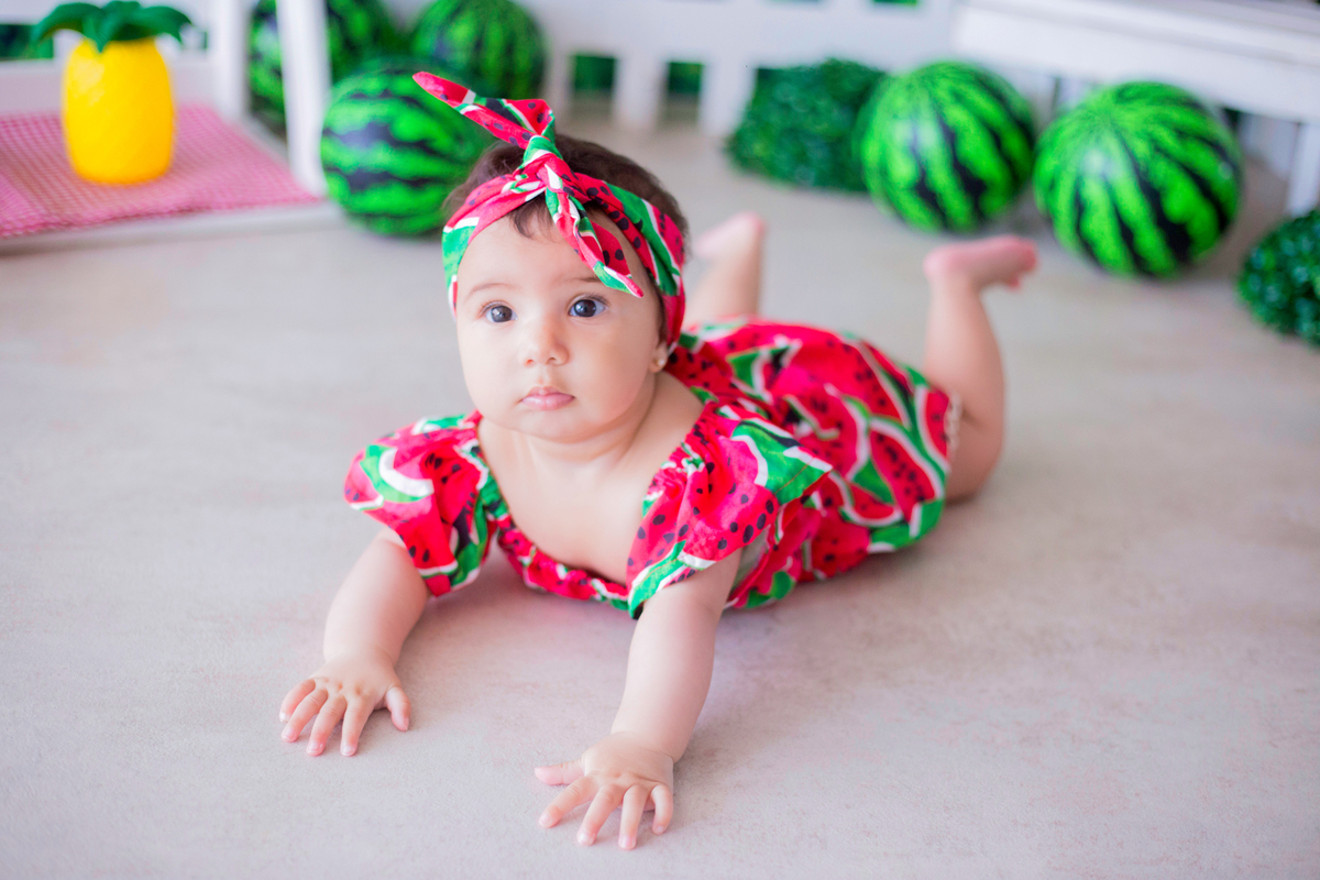 acompanhamento mensal de bebe caxias do sul figurino cenario tematico  personagem foto infantil serra gaucha fotografia familia mundo azul rosa ensaio fotografico crianca newborn baby menino menina smash the cake esmague o bolo banheira urso circo