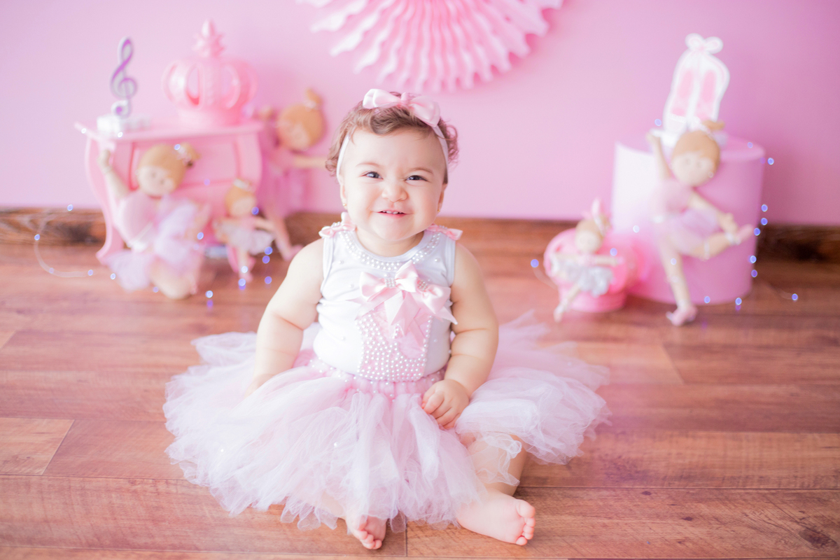 acompanhamento mensal de bebe caxias do sul figurino cenario tematico  personagem foto infantil serra gaucha fotografia familia mundo azul rosa ensaio fotografico crianca newborn baby menino menina smash the cake esmague o bolo banheira urso circo