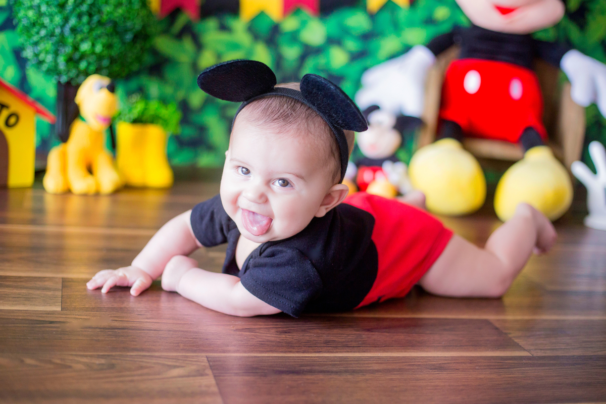 acompanhamento mensal de bebe caxias do sul figurino cenario tematico  personagem foto infantil serra gaucha fotografia familia mundo azul rosa ensaio fotografico crianca newborn baby menino menina smash the cake esmague o bolo banheira urso circo