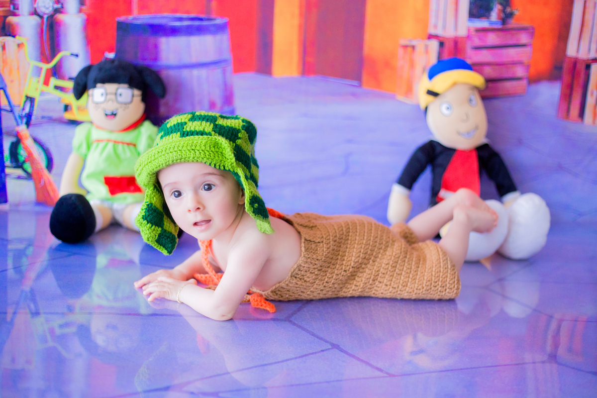 acompanhamento mensal de bebe caxias do sul figurino cenario tematico  personagem foto infantil serra gaucha fotografia familia mundo azul rosa ensaio fotografico crianca newborn baby menino menina smash the cake esmague o bolo banheira urso circo