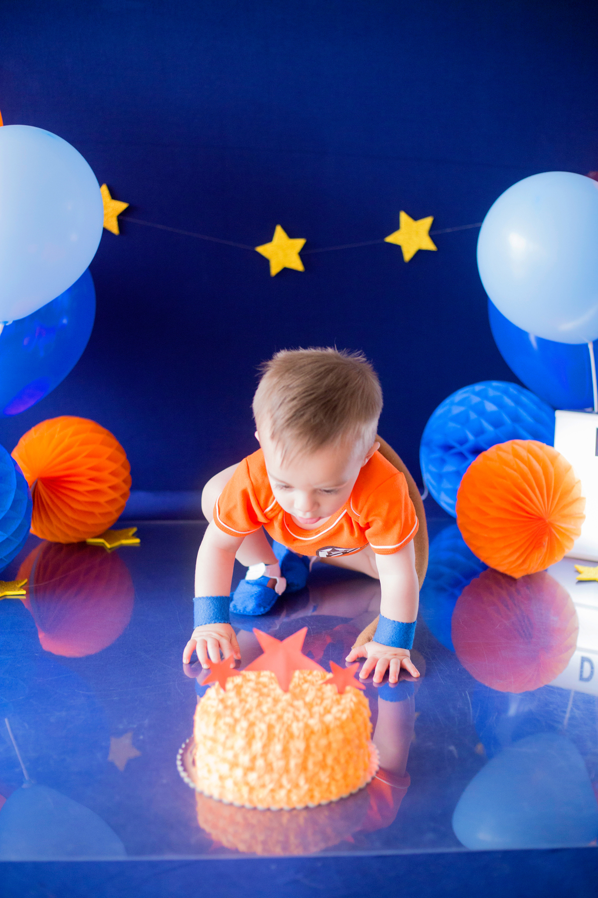 acompanhamento mensal de bebe caxias do sul figurino cenario tematico  personagem foto infantil serra gaucha fotografia familia mundo azul rosa ensaio fotografico crianca newborn baby menino menina smash the cake esmague o bolo banheira urso circo