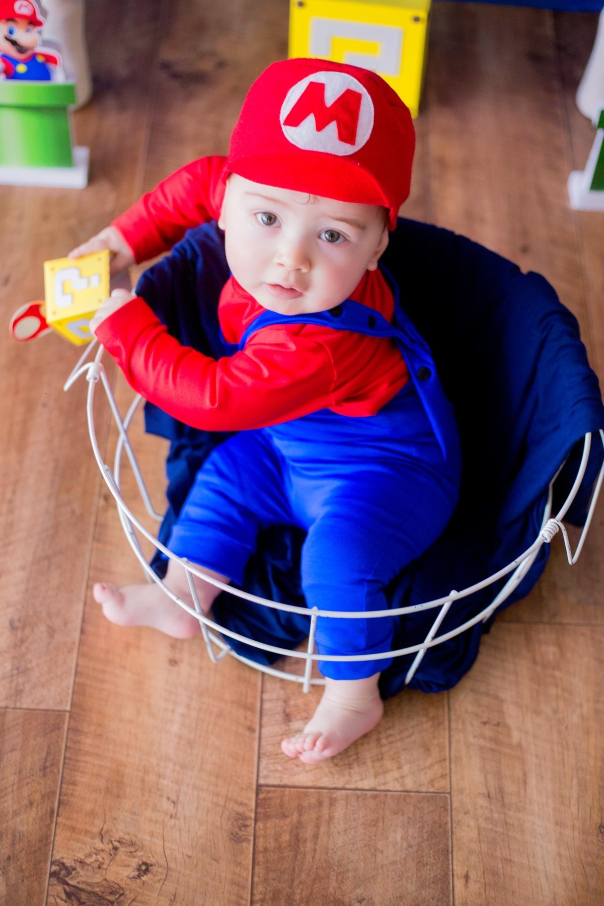 acompanhamento mensal de bebe caxias do sul figurino cenario tematico  personagem foto infantil serra gaucha fotografia familia mundo azul rosa ensaio fotografico crianca newborn baby menino menina smash the cake esmague o bolo banheira urso circo