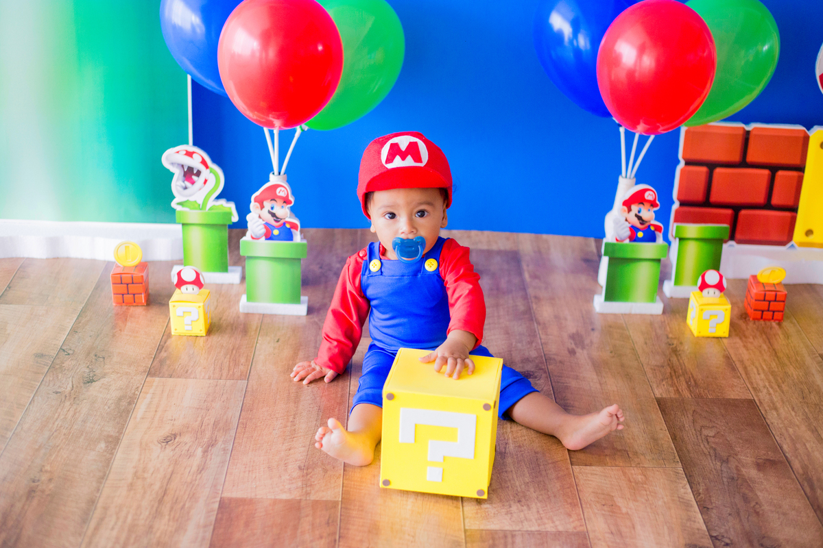 acompanhamento mensal de bebe caxias do sul figurino cenario tematico  personagem foto infantil serra gaucha fotografia familia mundo azul rosa ensaio fotografico crianca newborn baby menino menina smash the cake esmague o bolo banheira urso circo