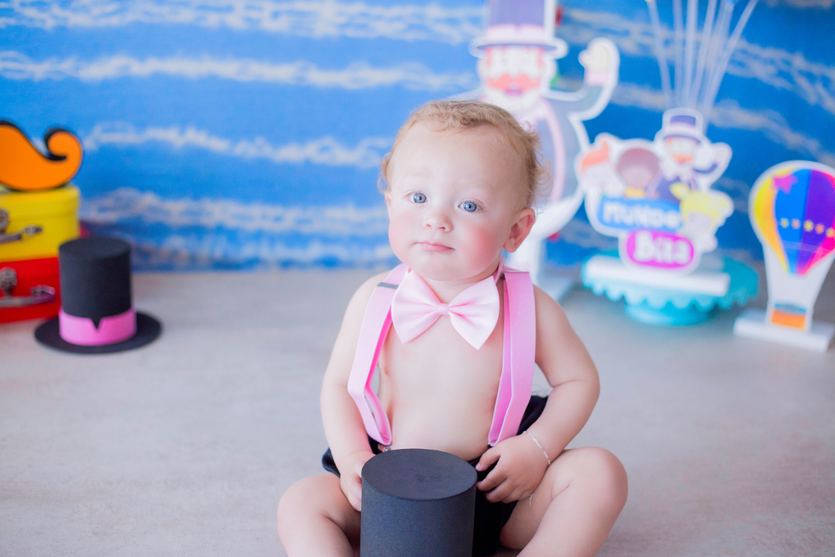 acompanhamento mensal de bebe caxias do sul figurino cenario tematico  personagem foto infantil serra gaucha fotografia familia mundo azul rosa ensaio fotografico crianca newborn baby menino menina smash the cake esmague o bolo banheira urso circo