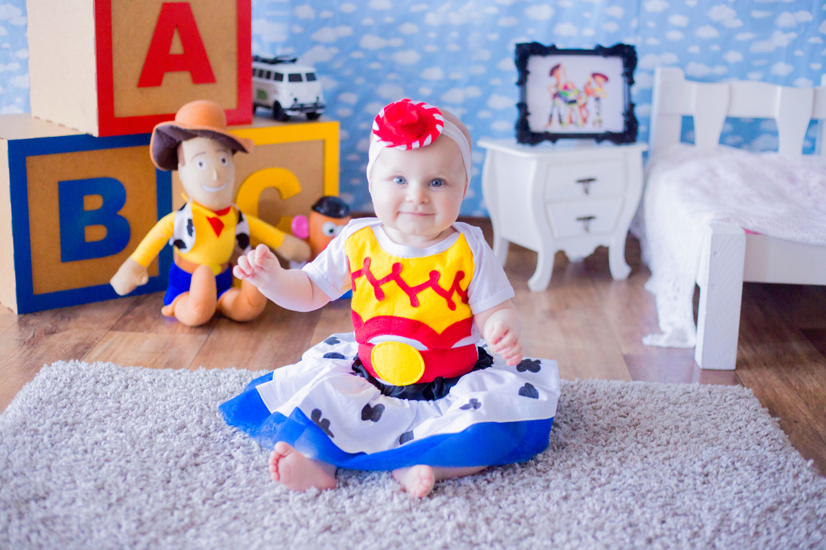 acompanhamento mensal de bebe caxias do sul figurino cenario tematico  personagem foto infantil serra gaucha fotografia familia mundo azul rosa ensaio fotografico crianca newborn baby menino menina smash the cake esmague o bolo banheira urso circo