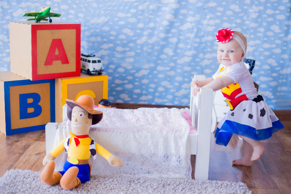 acompanhamento mensal de bebe caxias do sul figurino cenario tematico  personagem foto infantil serra gaucha fotografia familia mundo azul rosa ensaio fotografico crianca newborn baby menino menina smash the cake esmague o bolo banheira urso circo