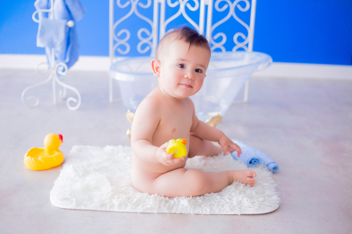 acompanhamento mensal de bebe caxias do sul figurino cenario tematico  personagem foto infantil serra gaucha fotografia familia mundo azul rosa ensaio fotografico crianca newborn baby menino menina smash the cake esmague o bolo banheira urso circo