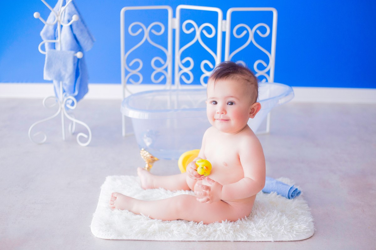 acompanhamento mensal de bebe caxias do sul figurino cenario tematico  personagem foto infantil serra gaucha fotografia familia mundo azul rosa ensaio fotografico crianca newborn baby menino menina smash the cake esmague o bolo banheira urso circo