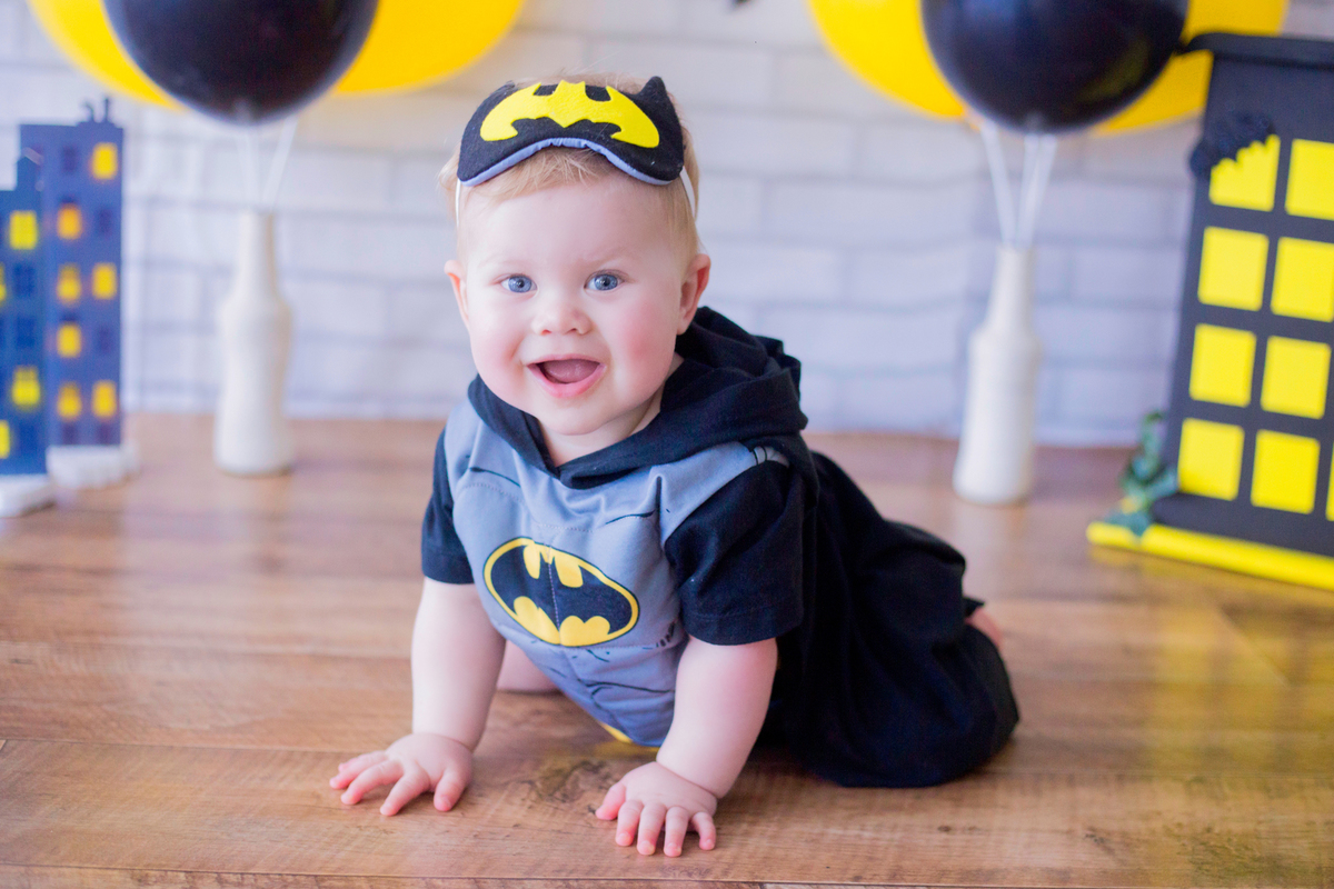 acompanhamento mensal de bebe caxias do sul figurino cenario tematico  personagem foto infantil serra gaucha fotografia familia mundo azul rosa ensaio fotografico crianca newborn baby menino menina smash the cake esmague o bolo banheira urso circo