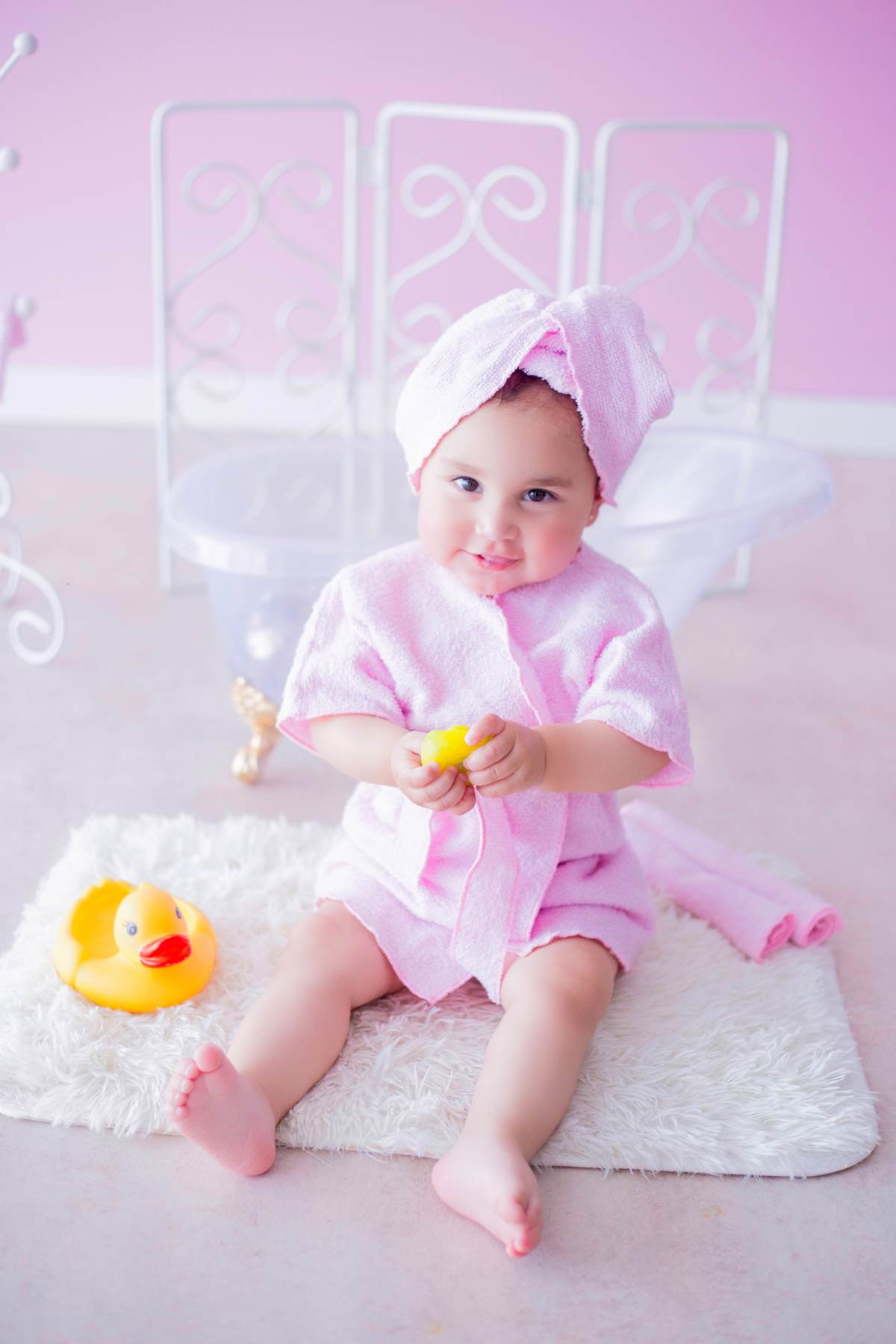 acompanhamento mensal de bebe caxias do sul figurino cenario tematico  personagem foto infantil serra gaucha fotografia familia mundo azul rosa ensaio fotografico crianca newborn baby menino menina smash the cake esmague o bolo banheira urso circo