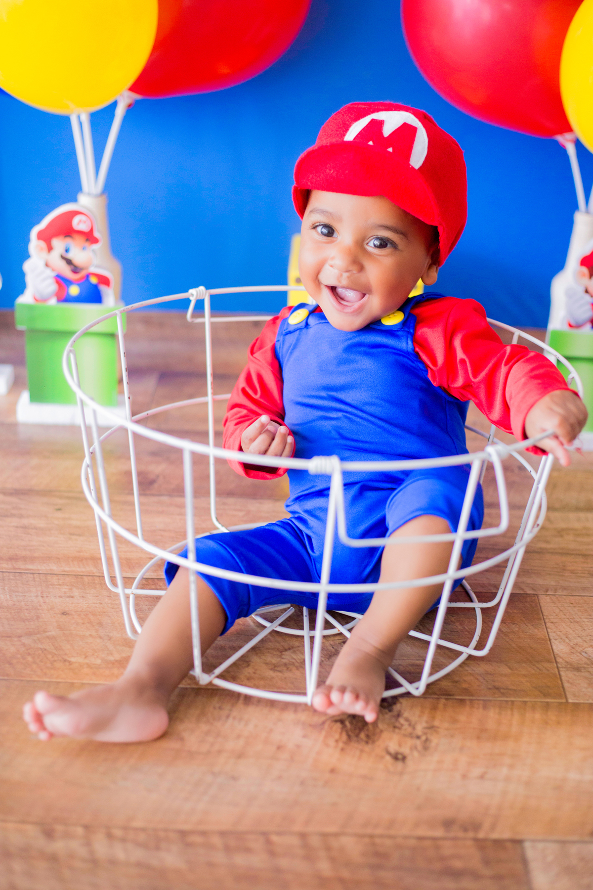 acompanhamento mensal de bebe caxias do sul figurino cenario tematico  personagem foto infantil serra gaucha fotografia familia mundo azul rosa ensaio fotografico crianca newborn baby menino menina smash the cake esmague o bolo banheira urso circo