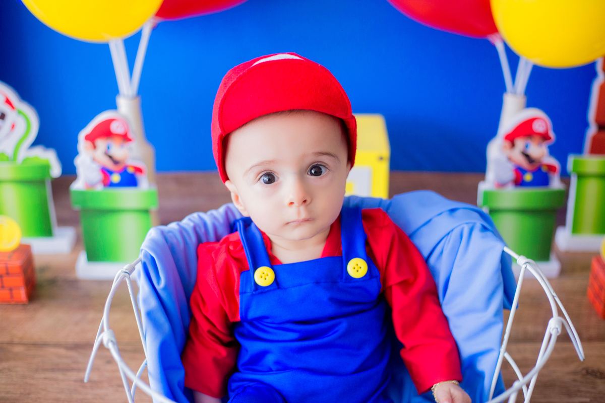 acompanhamento mensal de bebe caxias do sul figurino cenario tematico  personagem foto infantil serra gaucha fotografia familia mundo azul rosa ensaio fotografico crianca newborn baby menino menina smash the cake esmague o bolo banheira urso circo