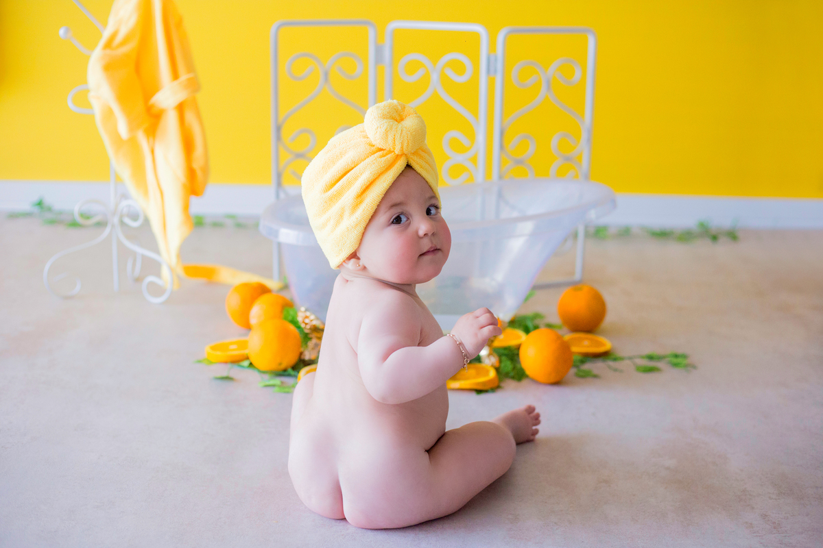 acompanhamento mensal de bebe caxias do sul figurino cenario tematico  personagem foto infantil serra gaucha fotografia familia mundo azul rosa ensaio fotografico crianca newborn baby menino menina smash the cake esmague o bolo banheira urso circo