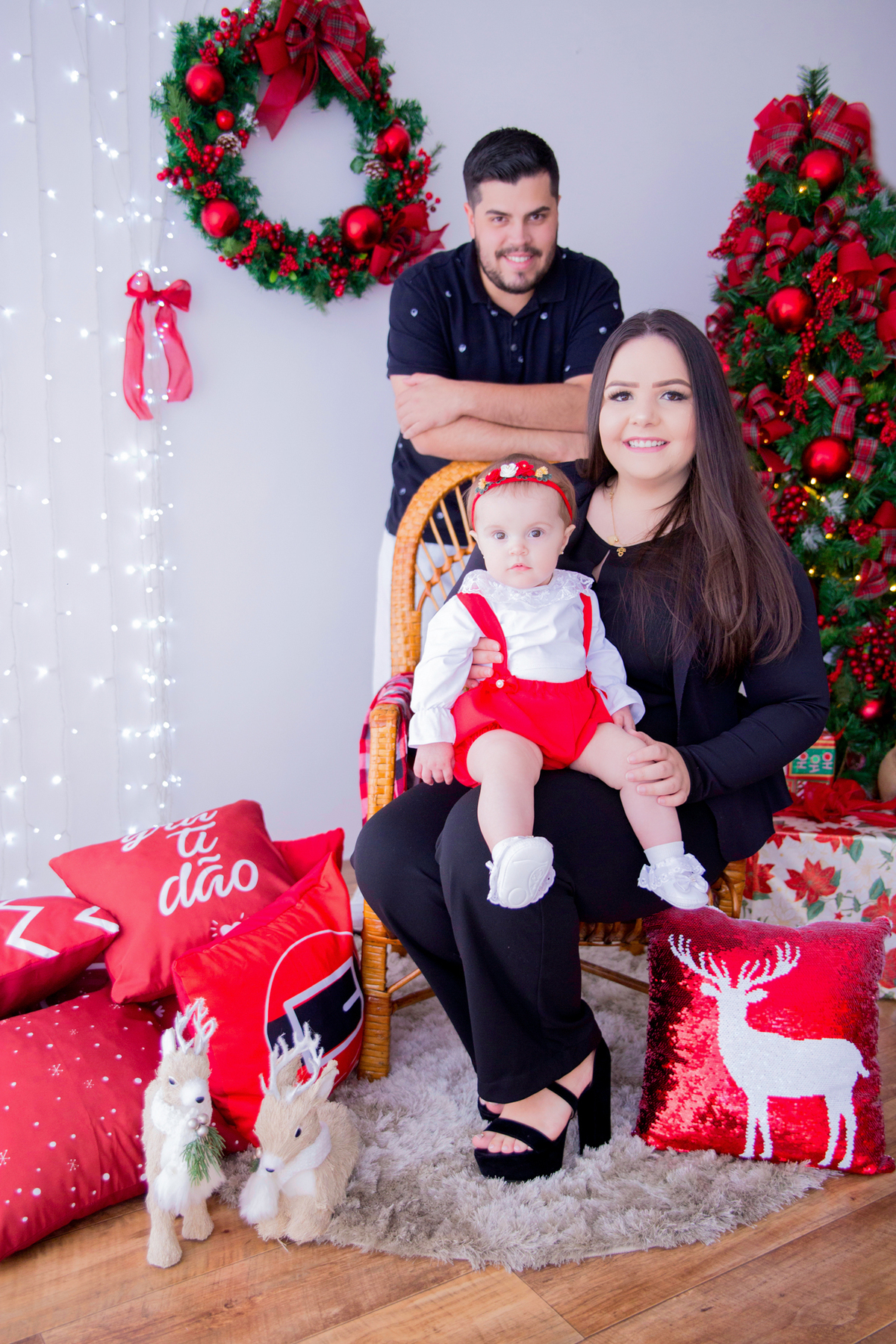 acompanhamento mensal de bebe caxias do sul figurino cenario tematico  personagem foto infantil serra gaucha fotografia familia mundo azul rosa ensaio fotografico crianca newborn baby menino menina smash the cake esmague o bolo banheira urso circo