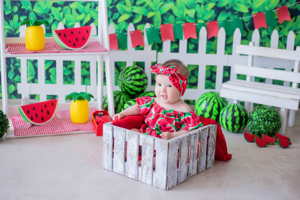 acompanhamento mensal de bebe caxias do sul figurino cenario tematico  personagem foto infantil serra gaucha fotografia familia mundo azul rosa ensaio fotografico crianca newborn baby menino menina smash the cake esmague o bolo banheira urso circo