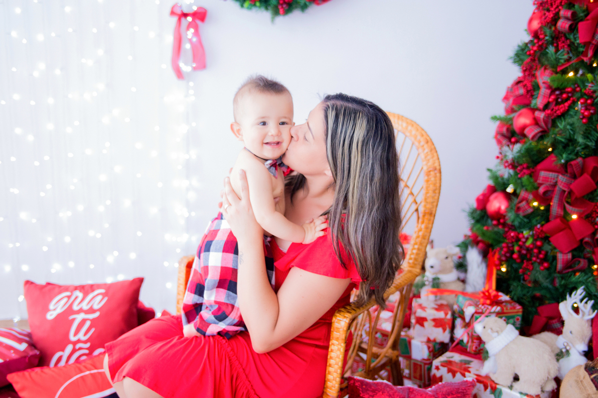 acompanhamento mensal de bebe caxias do sul figurino cenario tematico  personagem foto infantil serra gaucha fotografia familia mundo azul rosa ensaio fotografico crianca newborn baby menino menina smash the cake esmague o bolo banheira urso circo