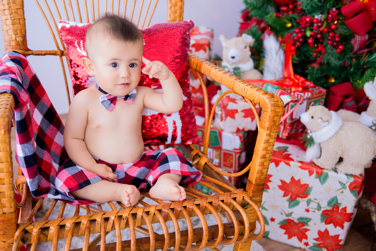 acompanhamento mensal de bebe caxias do sul figurino cenario tematico  personagem foto infantil serra gaucha fotografia familia mundo azul rosa ensaio fotografico crianca newborn baby menino menina smash the cake esmague o bolo banheira urso circo