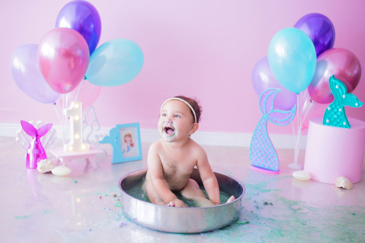 acompanhamento mensal de bebe caxias do sul figurino cenario tematico  personagem foto infantil serra gaucha fotografia familia mundo azul rosa ensaio fotografico crianca newborn baby menino menina smash the cake esmague o bolo banheira urso circo