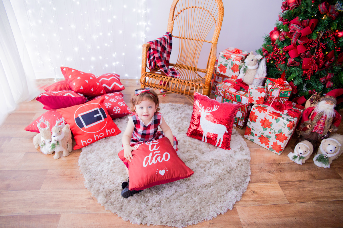 acompanhamento mensal de bebe caxias do sul figurino cenario tematico  personagem foto infantil serra gaucha fotografia familia mundo azul rosa ensaio fotografico crianca newborn baby menino menina smash the cake esmague o bolo banheira urso circo