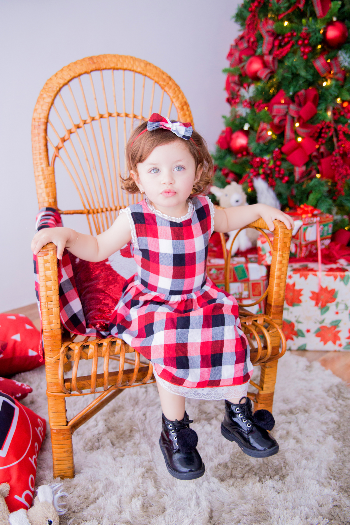 acompanhamento mensal de bebe caxias do sul figurino cenario tematico  personagem foto infantil serra gaucha fotografia familia mundo azul rosa ensaio fotografico crianca newborn baby menino menina smash the cake esmague o bolo banheira urso circo