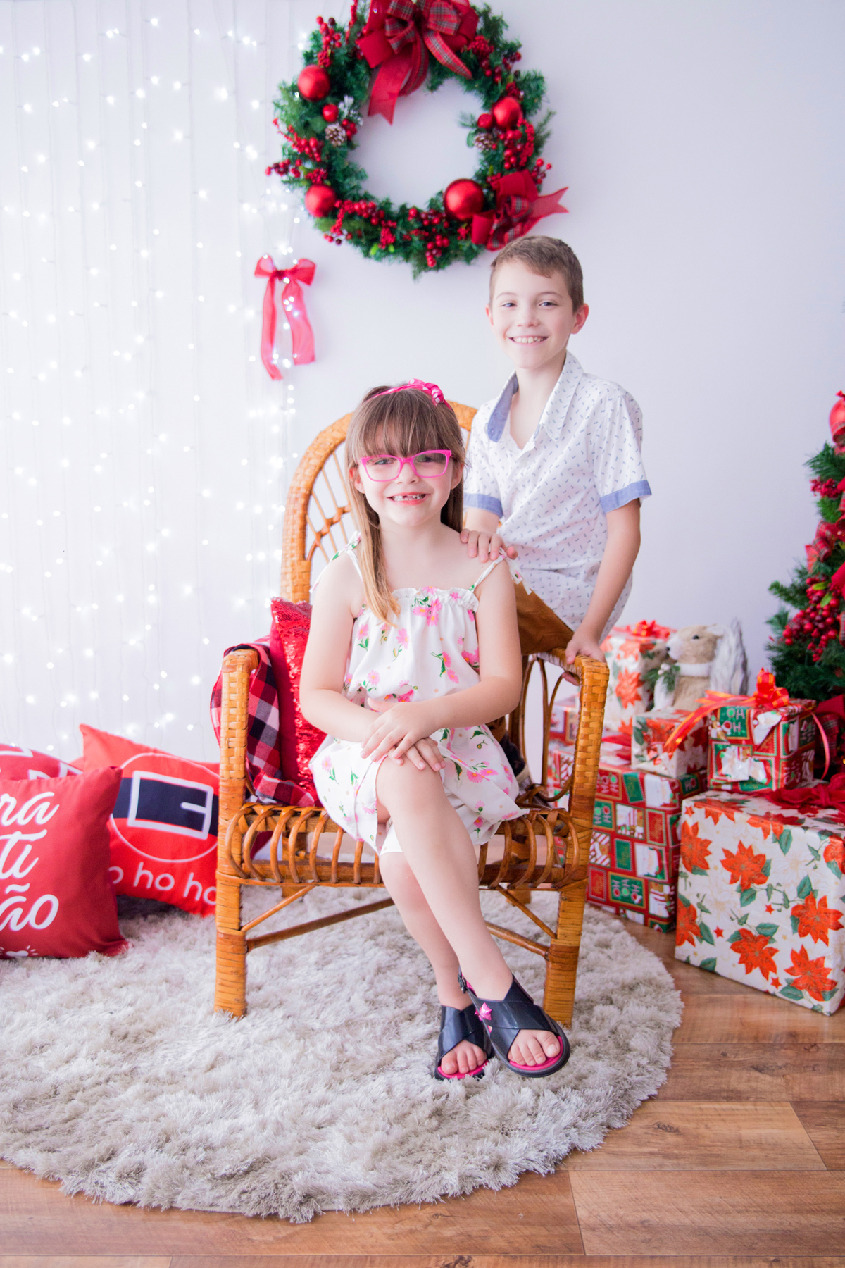 acompanhamento mensal de bebe caxias do sul figurino cenario tematico  personagem foto infantil serra gaucha fotografia familia mundo azul rosa ensaio fotografico crianca newborn baby menino menina smash the cake esmague o bolo banheira urso circo