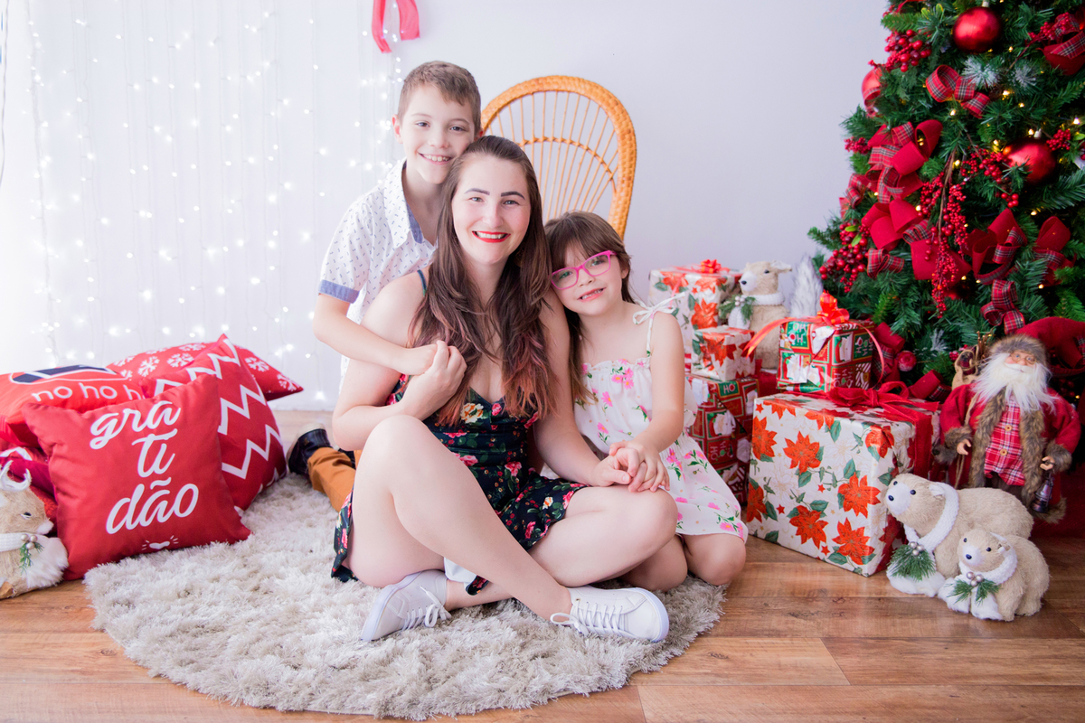 acompanhamento mensal de bebe caxias do sul figurino cenario tematico  personagem foto infantil serra gaucha fotografia familia mundo azul rosa ensaio fotografico crianca newborn baby menino menina smash the cake esmague o bolo banheira urso circo