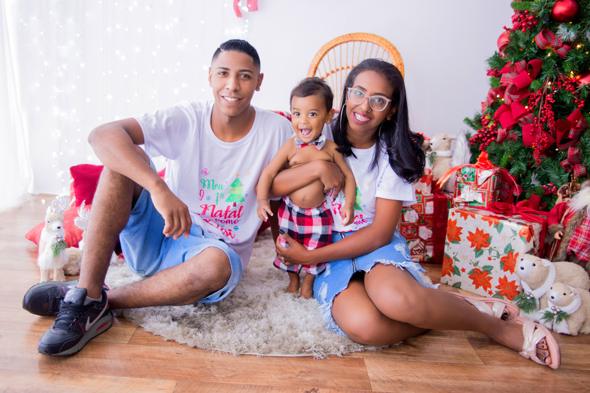 acompanhamento mensal de bebe caxias do sul figurino cenario tematico  personagem foto infantil serra gaucha fotografia familia mundo azul rosa ensaio fotografico crianca newborn baby menino menina smash the cake esmague o bolo banheira urso circo