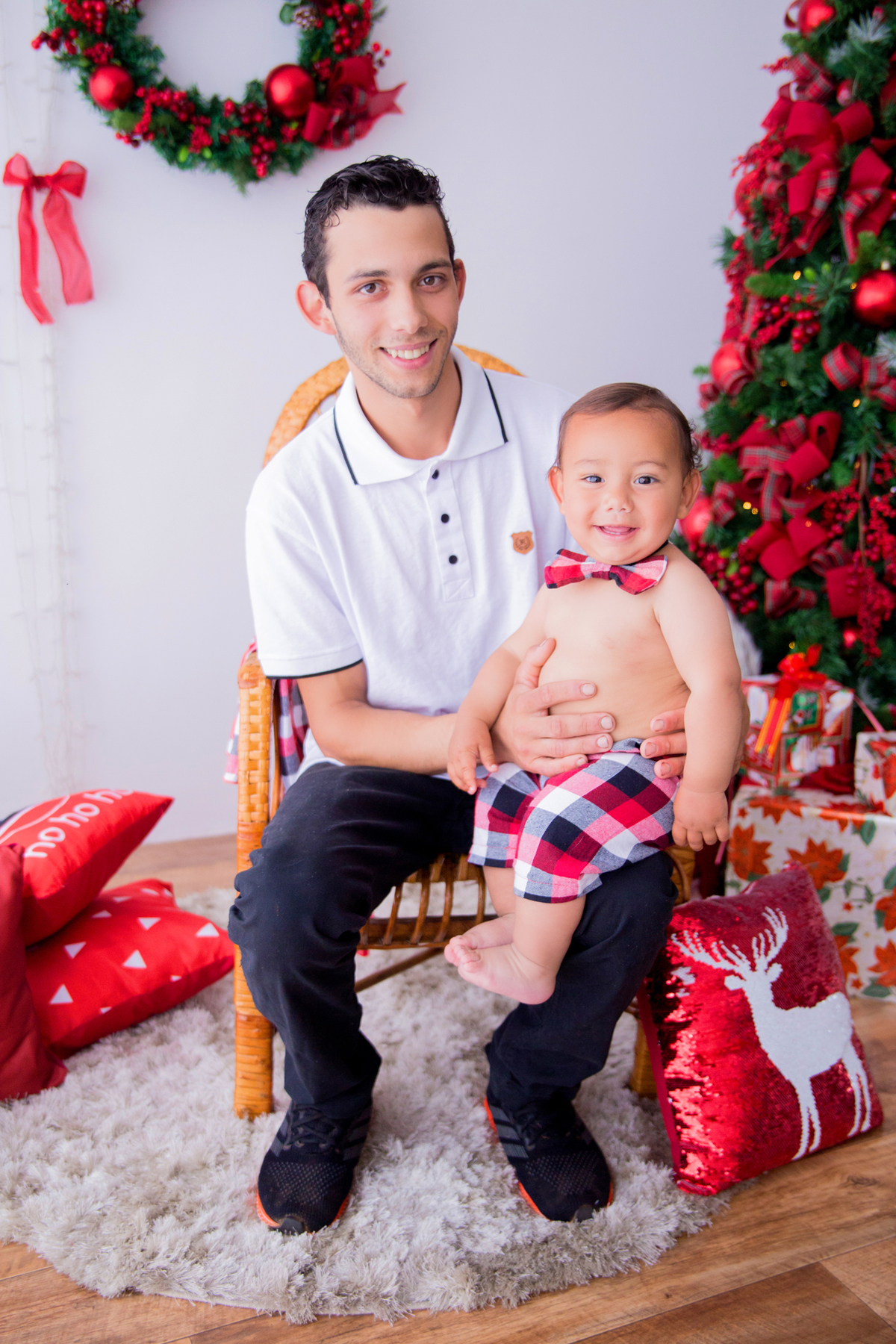 acompanhamento mensal de bebe caxias do sul figurino cenario tematico  personagem foto infantil serra gaucha fotografia familia mundo azul rosa ensaio fotografico crianca newborn baby menino menina smash the cake esmague o bolo banheira urso circo