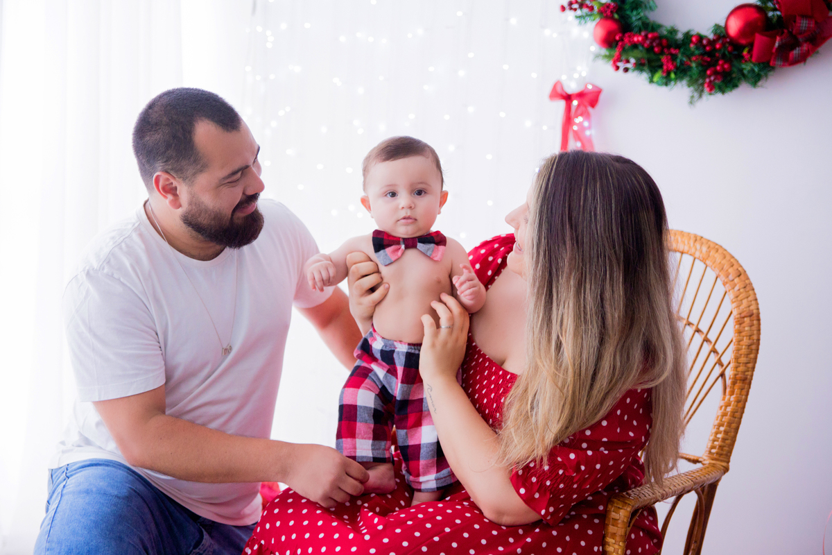 acompanhamento mensal de bebe caxias do sul figurino cenario tematico  personagem foto infantil serra gaucha fotografia familia mundo azul rosa ensaio fotografico crianca newborn baby menino menina smash the cake esmague o bolo banheira urso circo
