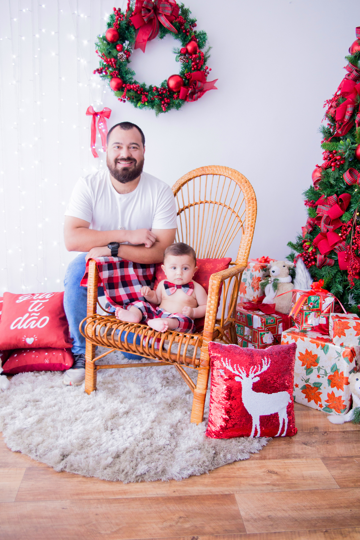 acompanhamento mensal de bebe caxias do sul figurino cenario tematico  personagem foto infantil serra gaucha fotografia familia mundo azul rosa ensaio fotografico crianca newborn baby menino menina smash the cake esmague o bolo banheira urso circo