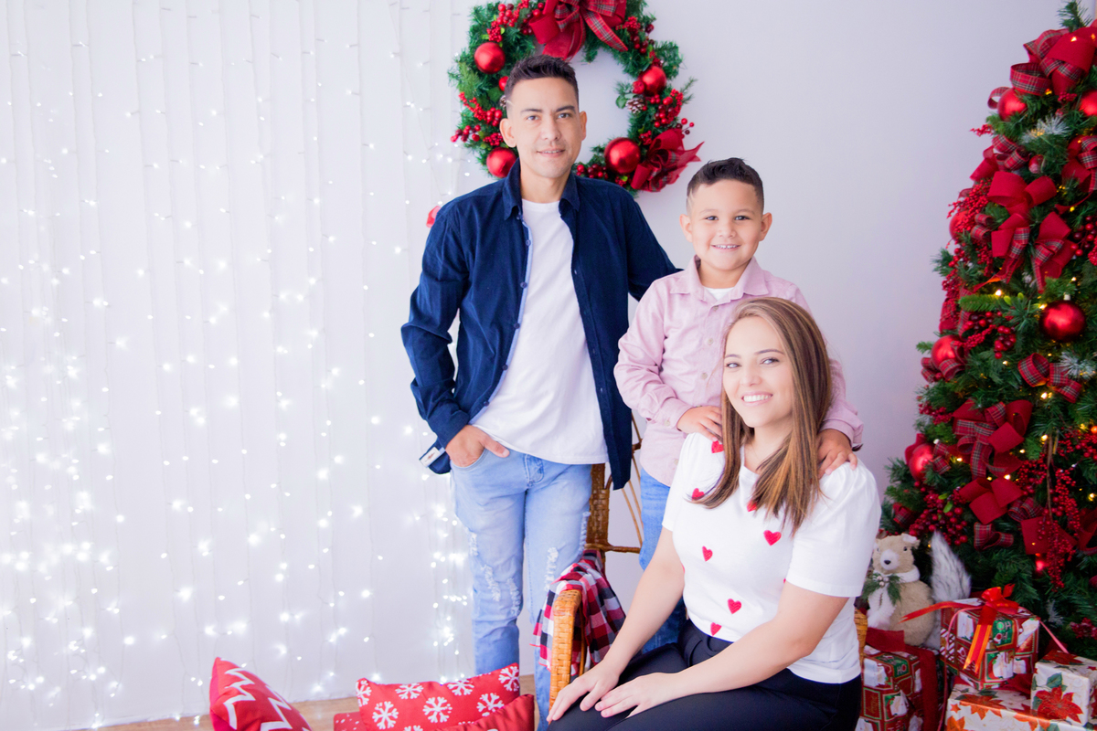 acompanhamento mensal de bebe caxias do sul figurino cenario tematico  personagem foto infantil serra gaucha fotografia familia mundo azul rosa ensaio fotografico crianca newborn baby menino menina smash the cake esmague o bolo banheira urso circo