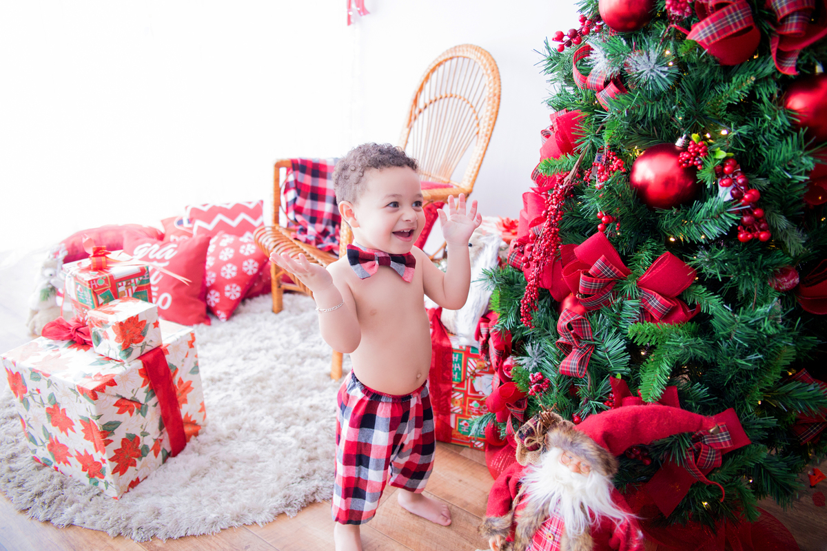 acompanhamento mensal de bebe caxias do sul figurino cenario tematico  personagem foto infantil serra gaucha fotografia familia mundo azul rosa ensaio fotografico crianca newborn baby menino menina smash the cake esmague o bolo banheira urso circo