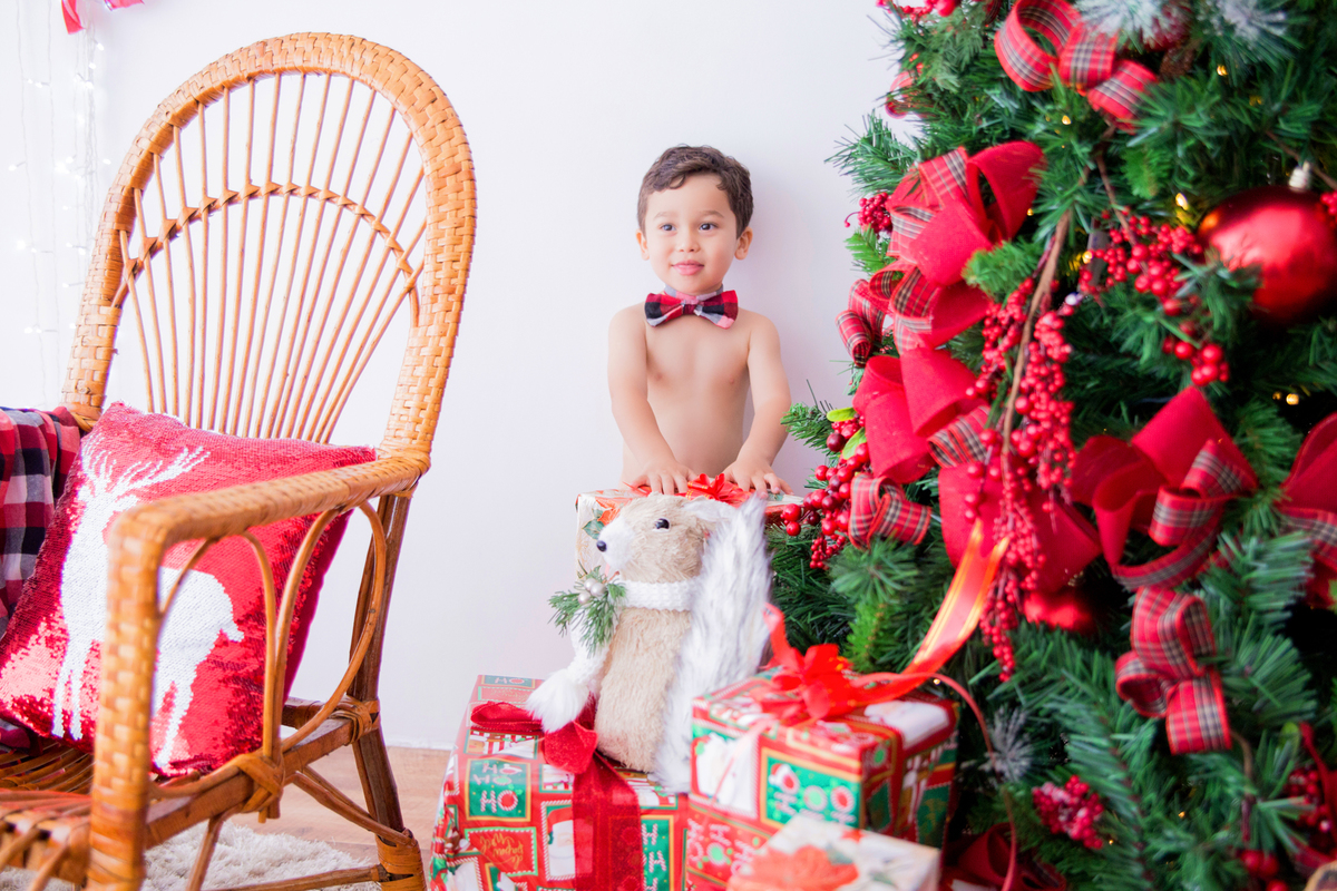 acompanhamento mensal de bebe caxias do sul figurino cenario tematico  personagem foto infantil serra gaucha fotografia familia mundo azul rosa ensaio fotografico crianca newborn baby menino menina smash the cake esmague o bolo banheira urso circo