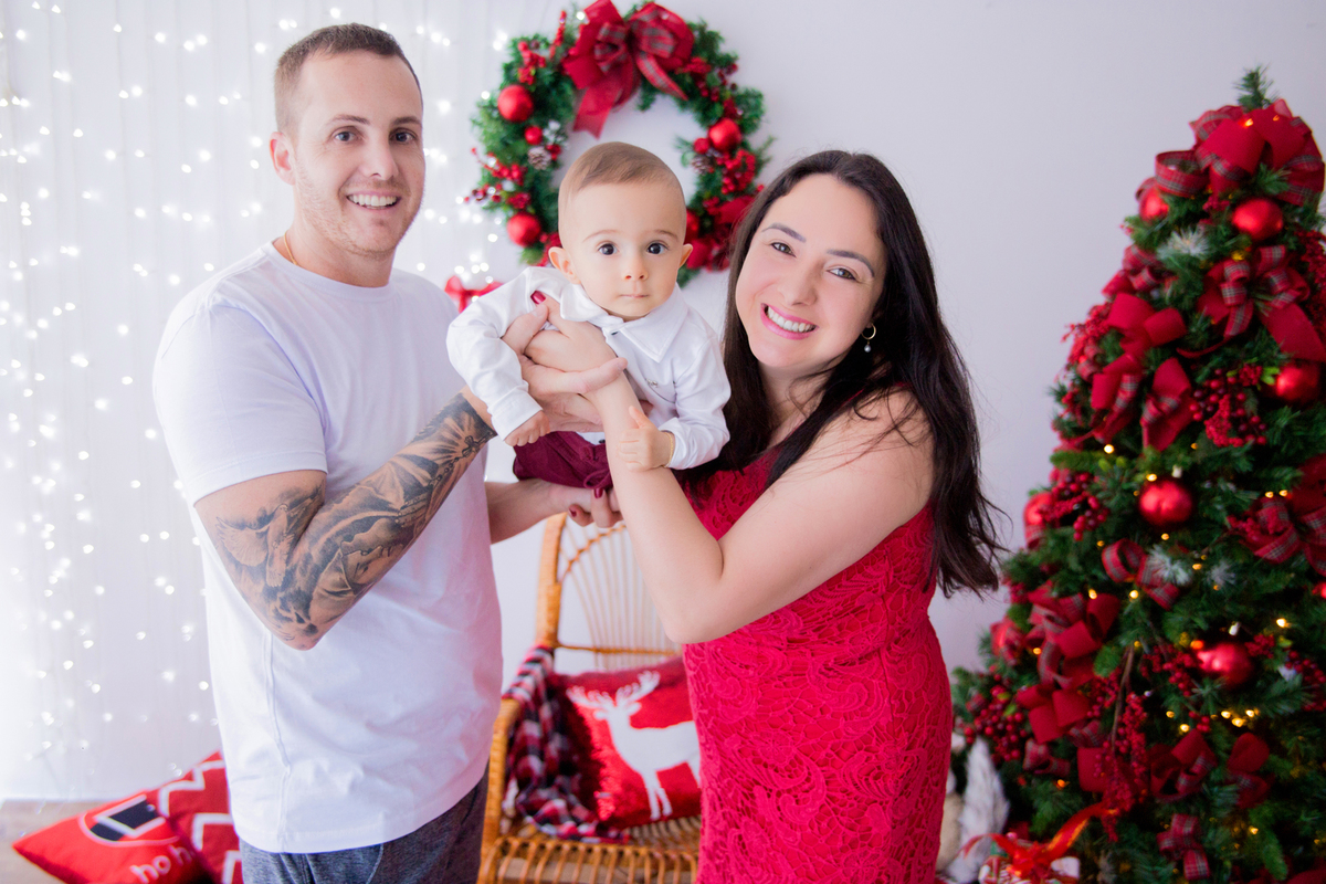 acompanhamento mensal de bebe caxias do sul figurino cenario tematico  personagem foto infantil serra gaucha fotografia familia mundo azul rosa ensaio fotografico crianca newborn baby menino menina smash the cake esmague o bolo banheira urso circo
