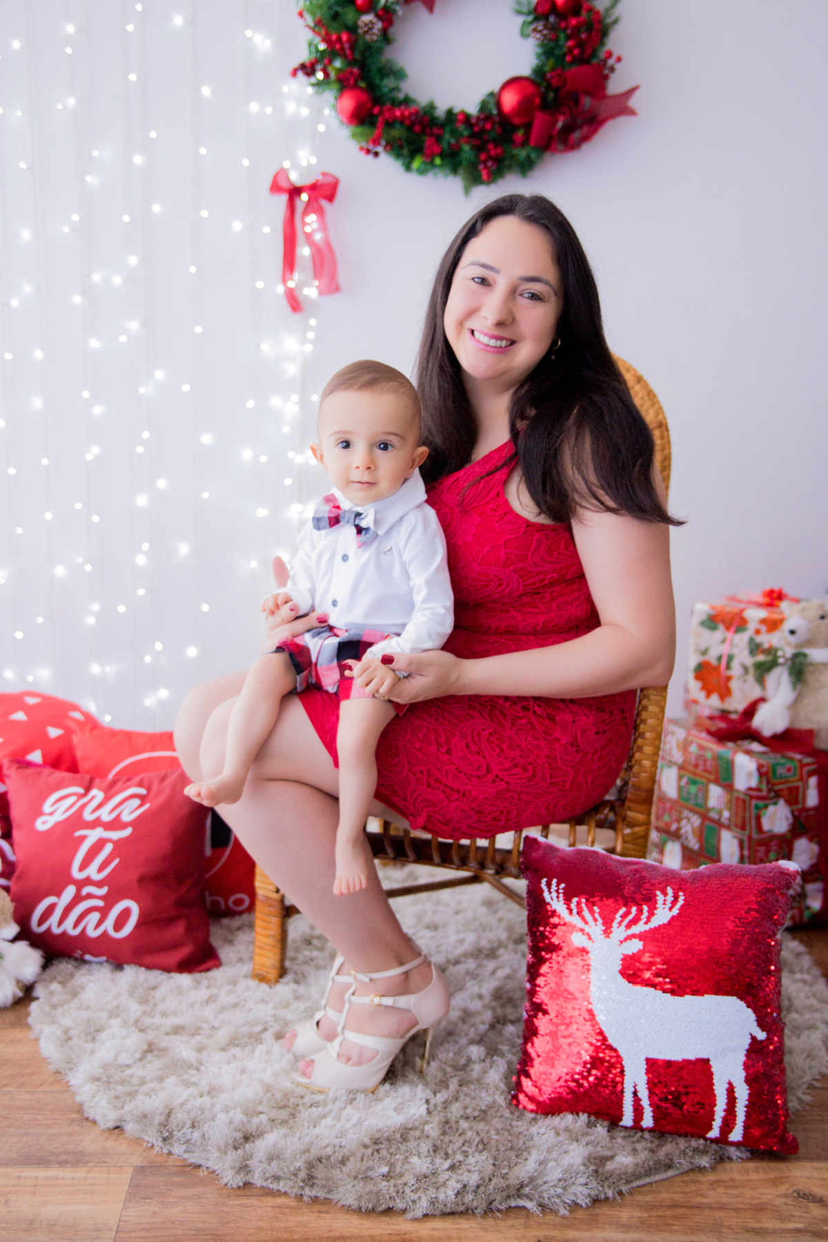 acompanhamento mensal de bebe caxias do sul figurino cenario tematico  personagem foto infantil serra gaucha fotografia familia mundo azul rosa ensaio fotografico crianca newborn baby menino menina smash the cake esmague o bolo banheira urso circo