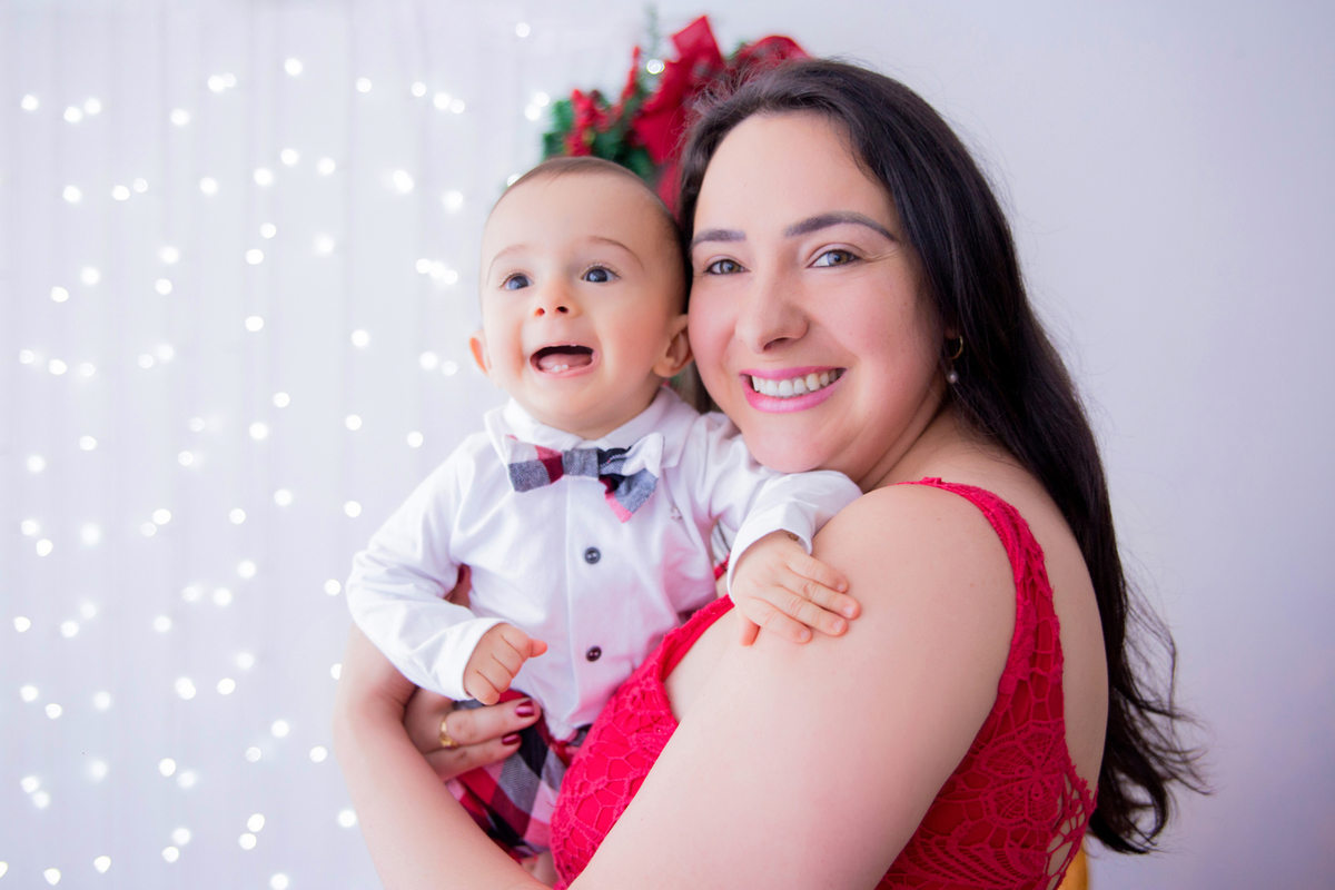 acompanhamento mensal de bebe caxias do sul figurino cenario tematico  personagem foto infantil serra gaucha fotografia familia mundo azul rosa ensaio fotografico crianca newborn baby menino menina smash the cake esmague o bolo banheira urso circo