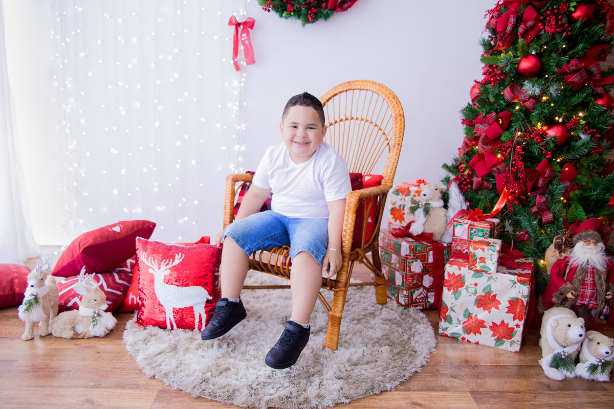 acompanhamento mensal de bebe caxias do sul figurino cenario tematico  personagem foto infantil serra gaucha fotografia familia mundo azul rosa ensaio fotografico crianca newborn baby menino menina smash the cake esmague o bolo banheira urso circo