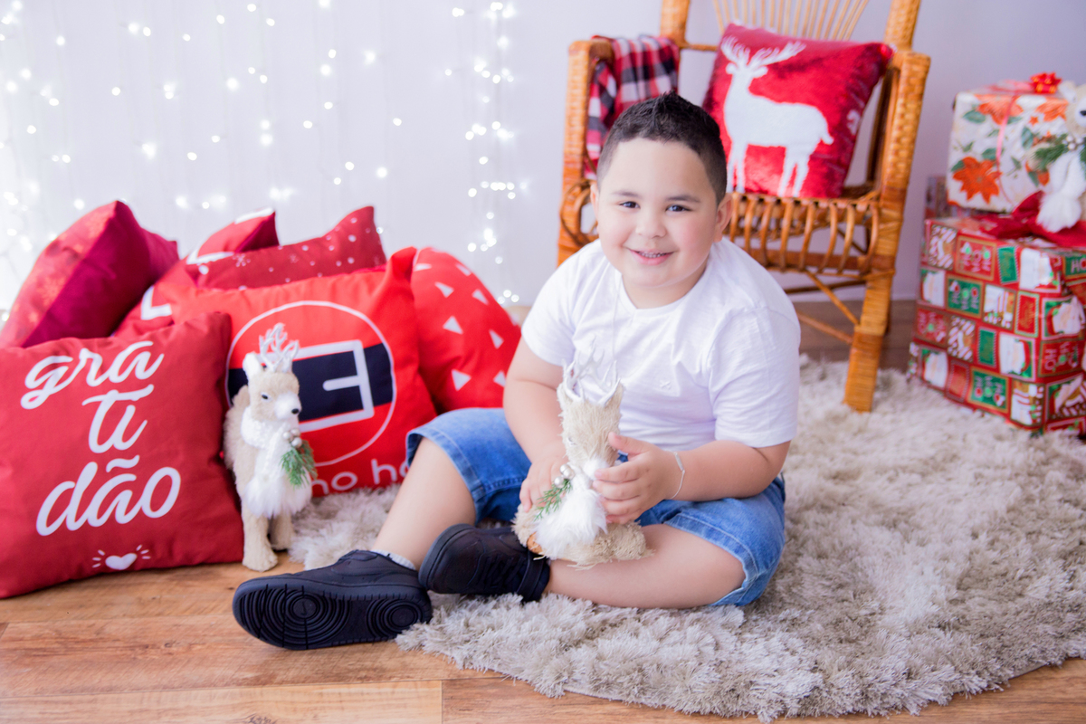 acompanhamento mensal de bebe caxias do sul figurino cenario tematico  personagem foto infantil serra gaucha fotografia familia mundo azul rosa ensaio fotografico crianca newborn baby menino menina smash the cake esmague o bolo banheira urso circo